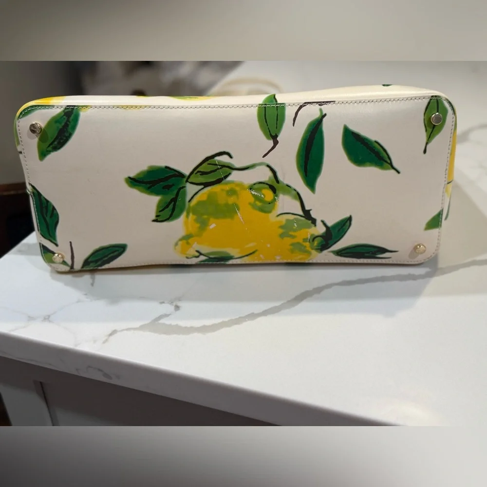 🌿♠️RARE🍋Kate Spade Lemon tote 🍋♠️🌿 - Picture 8 of 16